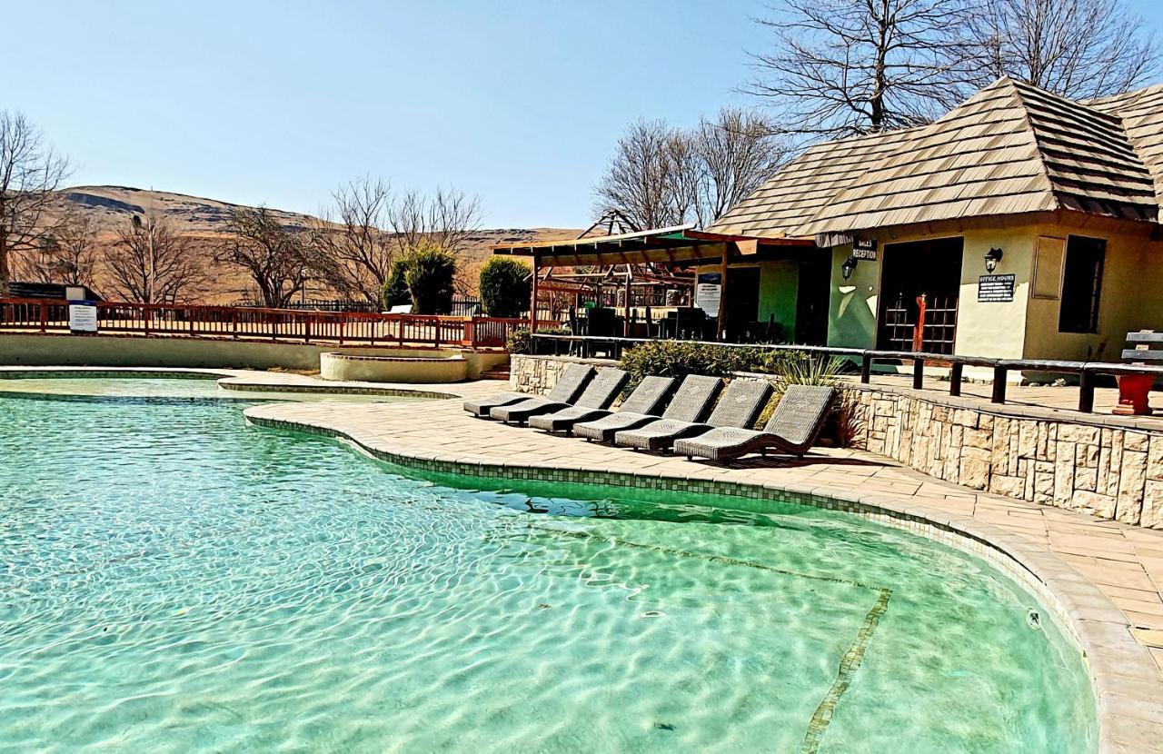 فيلا 124 Fairways Drakensberg Gardens أندربرغ المظهر الخارجي الصورة