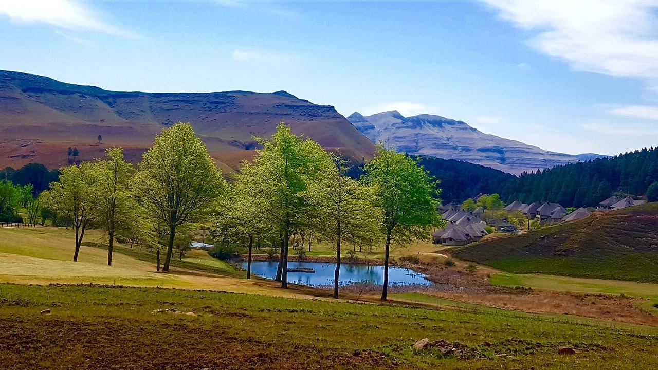 فيلا 124 Fairways Drakensberg Gardens أندربرغ المظهر الخارجي الصورة
