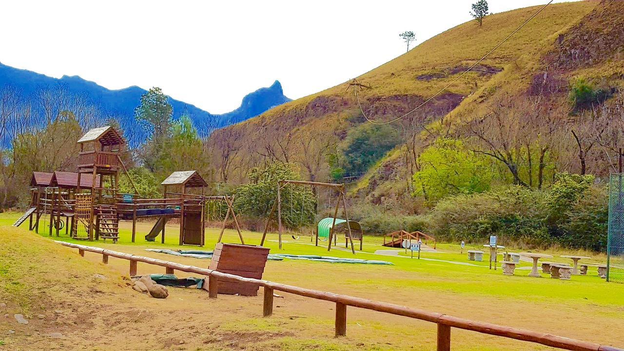 فيلا 124 Fairways Drakensberg Gardens أندربرغ المظهر الخارجي الصورة